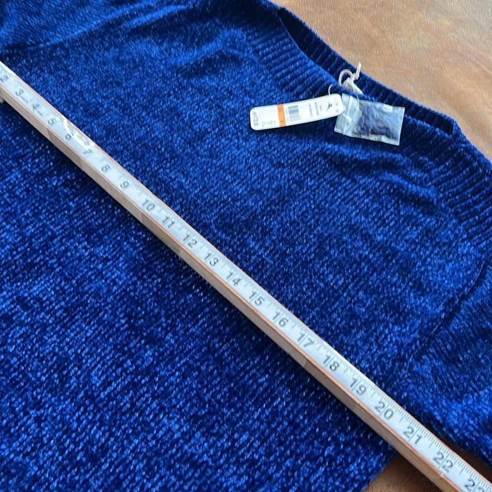 NWT Tommy Bahama Luna Chenille Boatneck Mazarine Blue Sweater So Soft Small - Picture 6 of 9